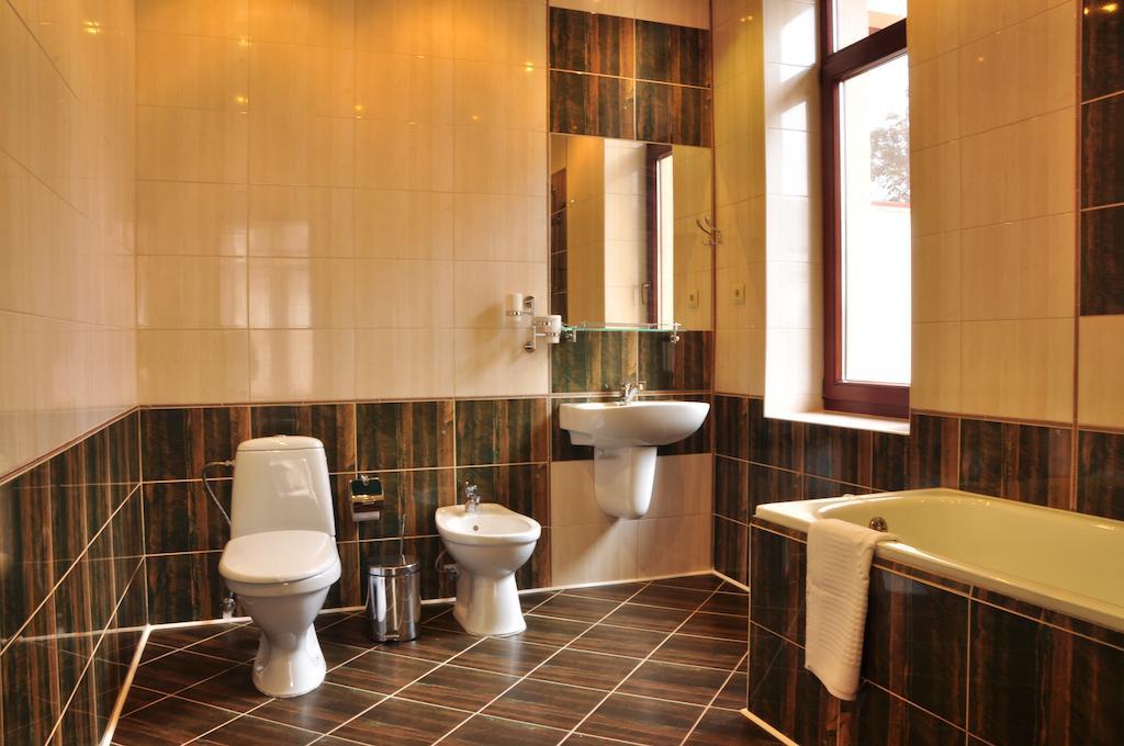 Imperial Hotel Chisinau Luaran gambar